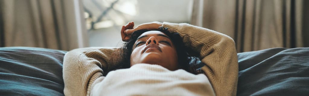 A_woman_going_through_her_menstrual_cycle